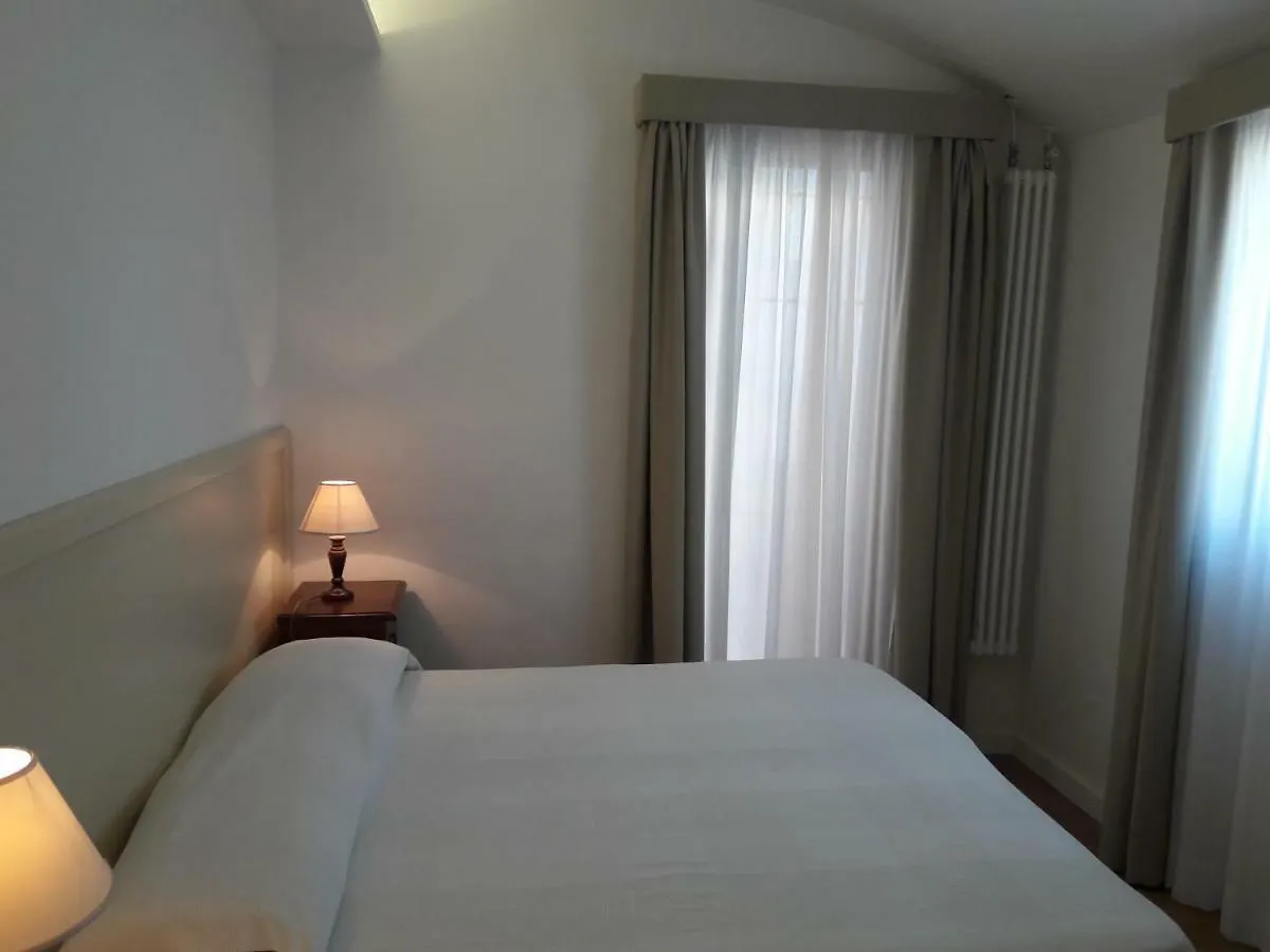 Guest house Casale Catania Hotel