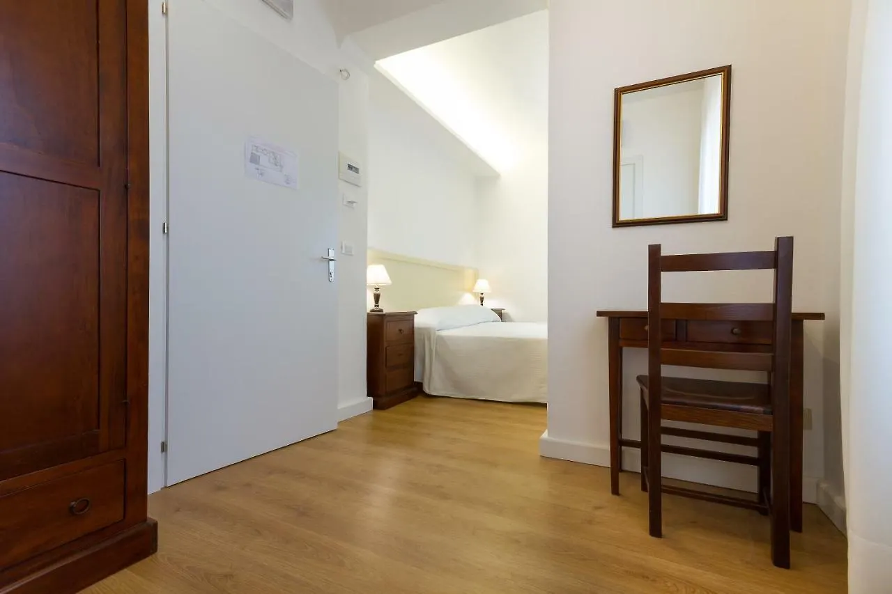 Casale Catania Hotel 0*,